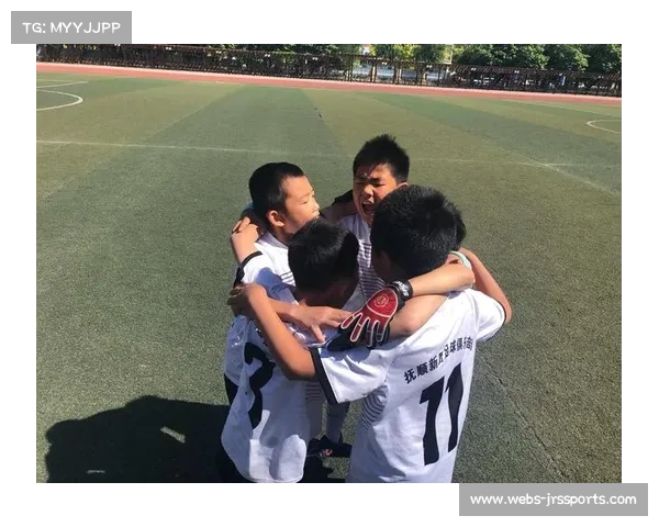 巴黎王子公园球场的历史演变：从自行车赛场到足球圣殿